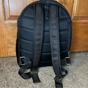 Isaac Mizrahi | Bags | Isaac Mizrahi Black Backpack Small  display picture 2